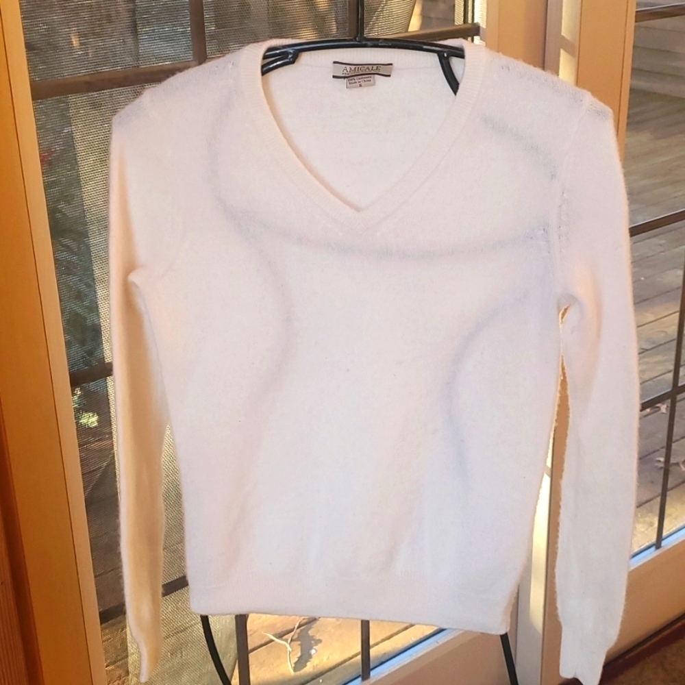 Amicale Cashmere‎ 100% Vneck Long Slv Sz. S Sweater